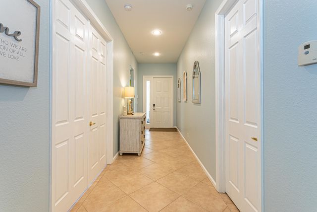 9663 Great Egret Court, West Palm Beach, FL 33411