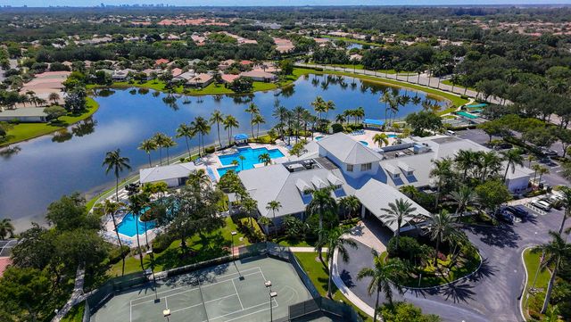 9663 Great Egret Court, West Palm Beach, FL 33411
