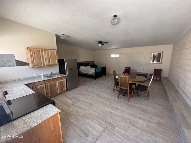 4640 La Luz Avenue B, El Paso, TX 79903