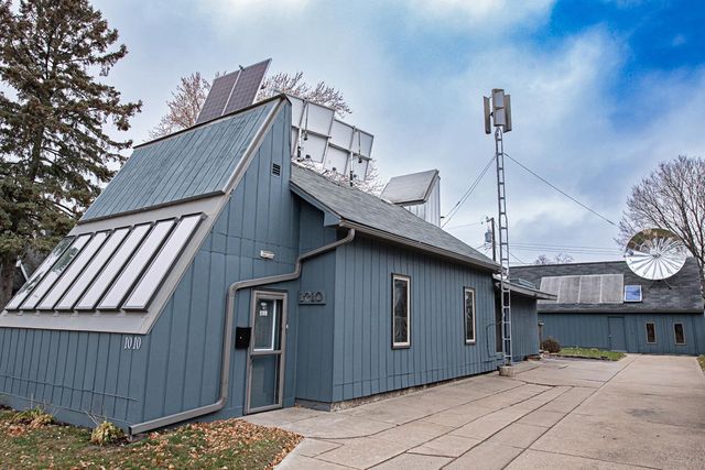 1010 W Wabasha Street, Winona, MN 55987