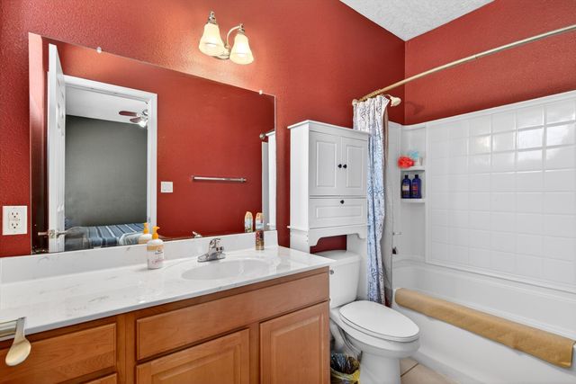 7115 Las Nutrias Road NW, Albuquerque, NM 87114