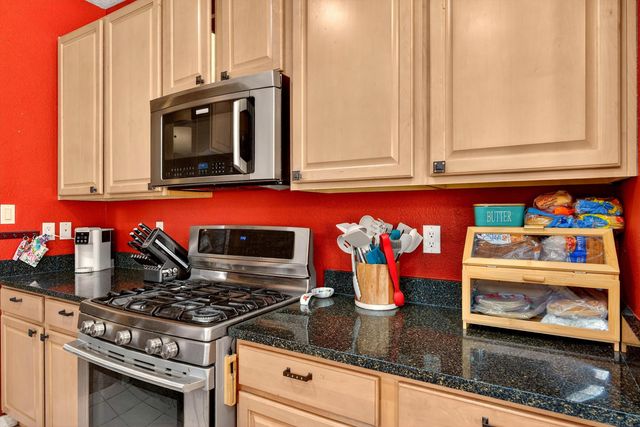 7115 Las Nutrias Road NW, Albuquerque, NM 87114