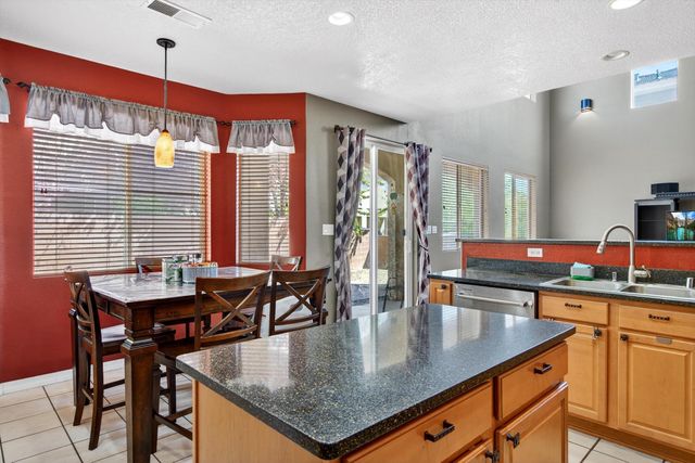 7115 Las Nutrias Road NW, Albuquerque, NM 87114