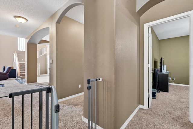 7115 Las Nutrias Road NW, Albuquerque, NM 87114