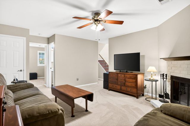 11737 DRY RIVER CT, Reston, VA 20191