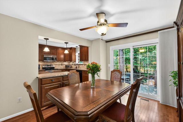 11737 DRY RIVER CT, Reston, VA 20191