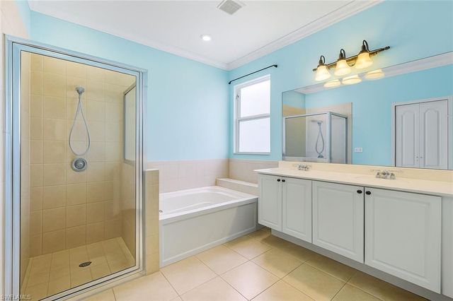 10253 S Silver Palm DR, Estero, FL 33928