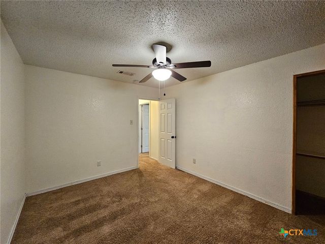 2910 Transit Drive, Killeen, TX 76543