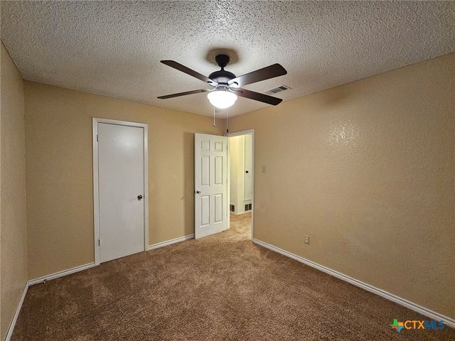 2910 Transit Drive, Killeen, TX 76543