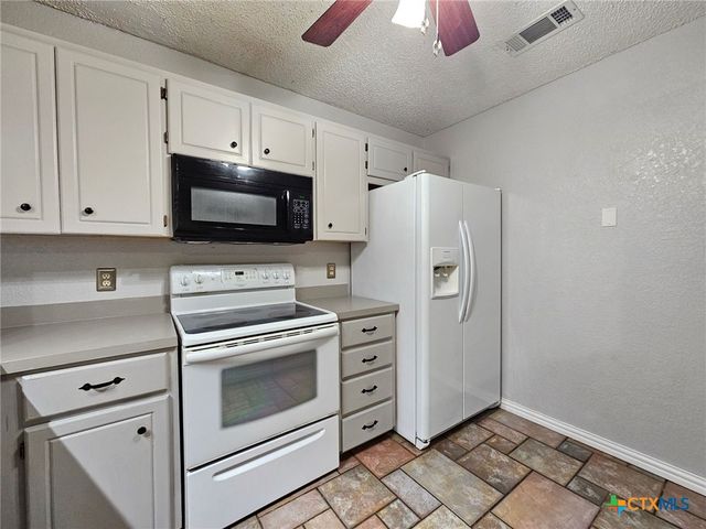 2910 Transit Drive, Killeen, TX 76543
