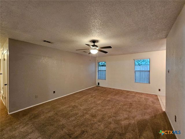 2910 Transit Drive, Killeen, TX 76543