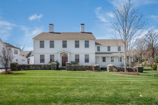 908 Boston Post Road, Madison, CT 06443