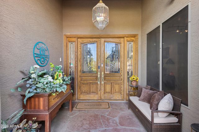 2637 E CARLA VISTA Drive, Gilbert, AZ 85295