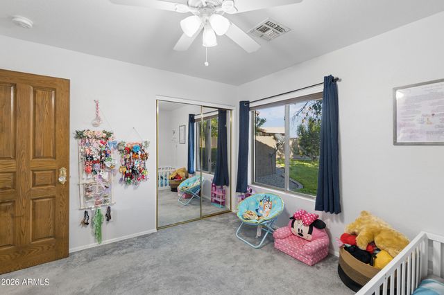 2637 E CARLA VISTA Drive, Gilbert, AZ 85295
