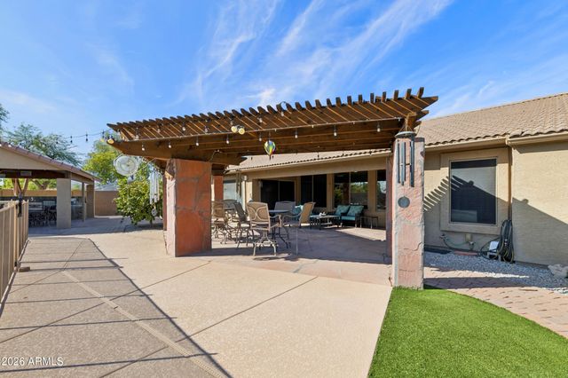 2637 E CARLA VISTA Drive, Gilbert, AZ 85295