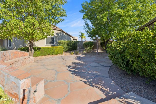 2637 E CARLA VISTA Drive, Gilbert, AZ 85295