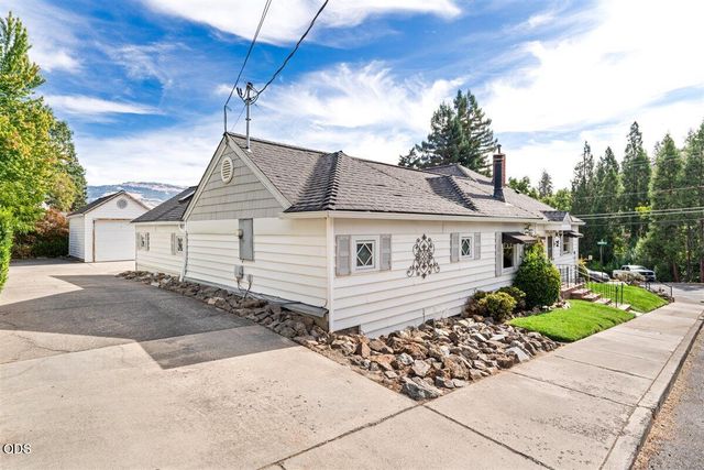 119 Granite Street, Ashland, OR 97520