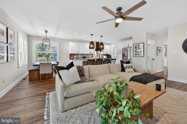 415 3RD AVE, Haddon Heights, NJ 08035