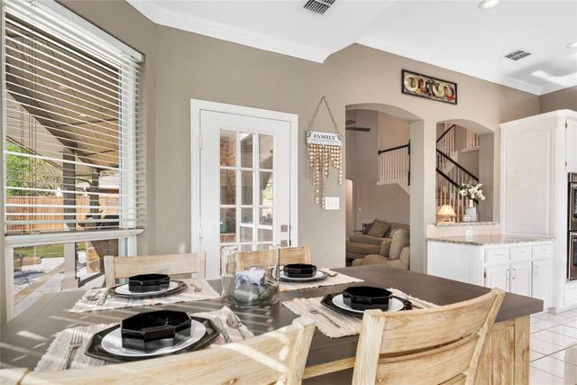 613 Saddleback Lane, Flower Mound, TX 75028