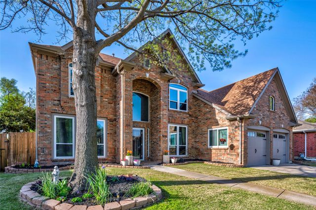 613 Saddleback Lane, Flower Mound, TX 75028