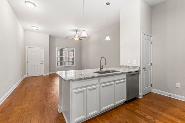 150 Ella Kinley Cir Unit 402, Myrtle Beach, SC 29588