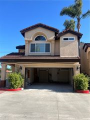 17570 Van Buren, Huntington Beach, CA 92647