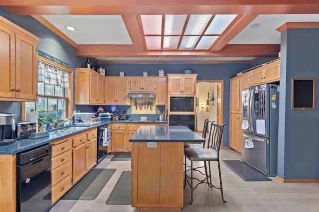 543 Serenity Lane, Grants Pass, OR 97526