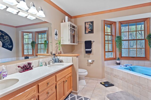 543 Serenity Lane, Grants Pass, OR 97526