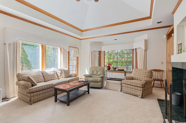 543 Serenity Lane, Grants Pass, OR 97526