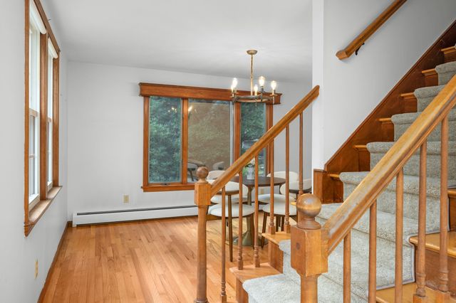 31 Old Village Rd, Chatham, MA 02633