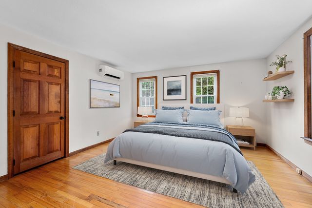 31 Old Village Rd, Chatham, MA 02633