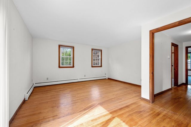 31 Old Village Rd, Chatham, MA 02633