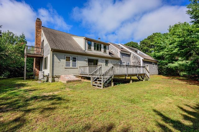 31 Old Village Rd, Chatham, MA 02633