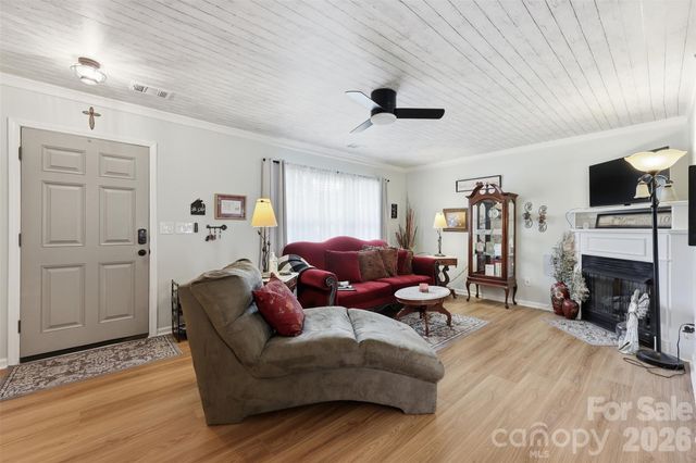311 Wilkes Place Drive, Fort Mill, SC 29715