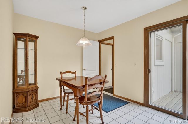 29441 Sylvan Lane, Farmington Hills, MI 48334