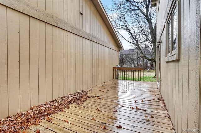 29441 Sylvan Lane, Farmington Hills, MI 48334
