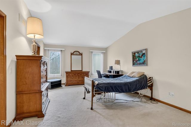 29441 Sylvan Lane, Farmington Hills, MI 48334