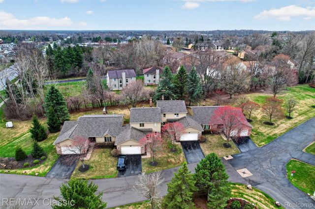 29441 Sylvan Lane, Farmington Hills, MI 48334