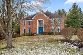 123 Thousand Oaks Drive, Upper St Clair, PA 15241