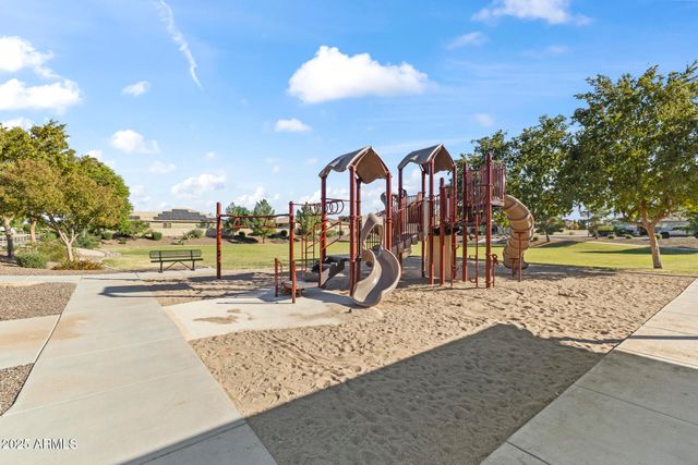 18495 W PARADISE Lane, Surprise, AZ 85388