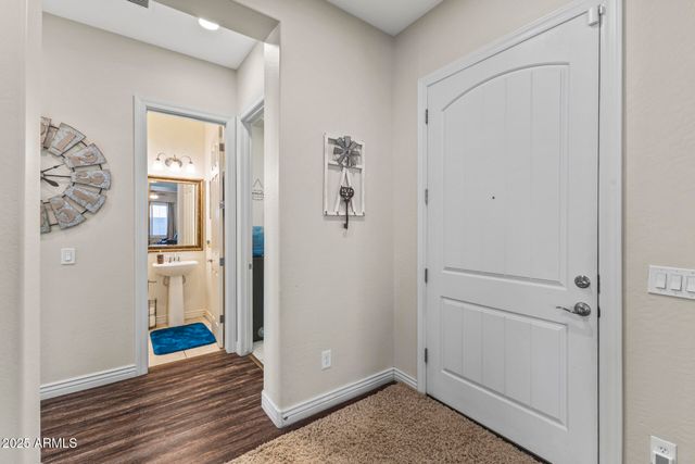 18495 W PARADISE Lane, Surprise, AZ 85388