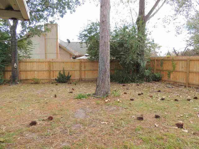 8055 CREEDMOOR Drive, Jacksonville, FL 32244