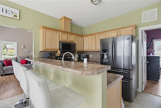 529 Meredith Avenue, Lexington, NC 27292