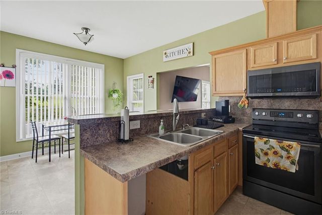 529 Meredith Avenue, Lexington, NC 27292