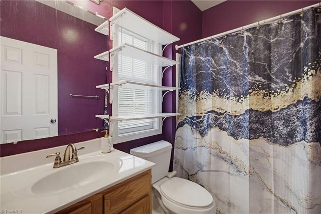 529 Meredith Avenue, Lexington, NC 27292