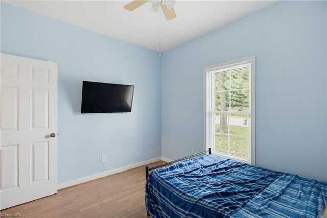 529 Meredith Avenue, Lexington, NC 27292