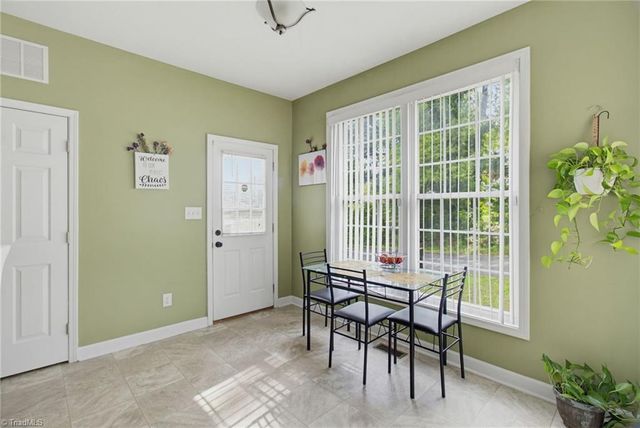 529 Meredith Avenue, Lexington, NC 27292