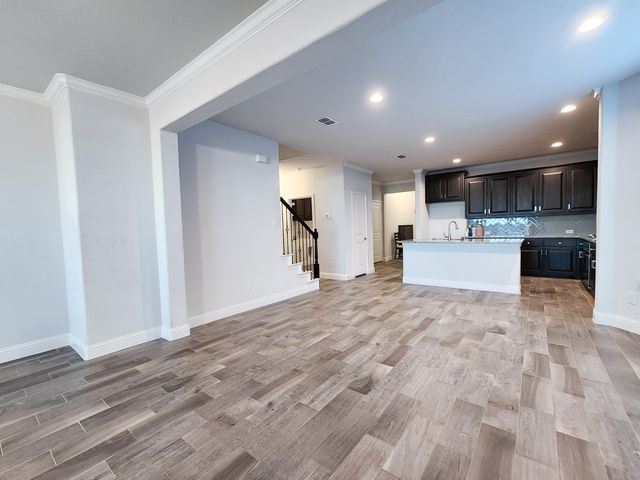 1318 Byars Drive, Arlington, TX 76002