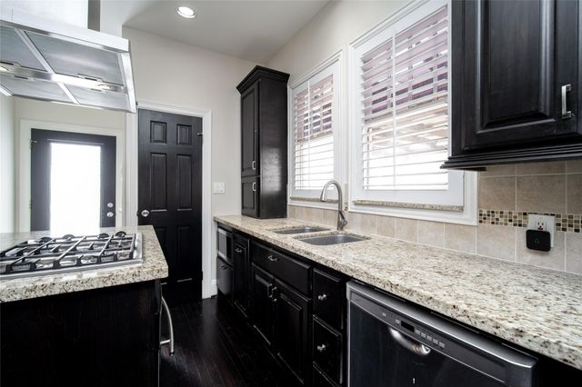 312 W 20th Street, Houston, TX 77008