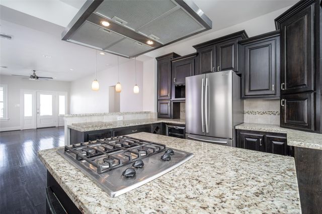 312 W 20th Street, Houston, TX 77008